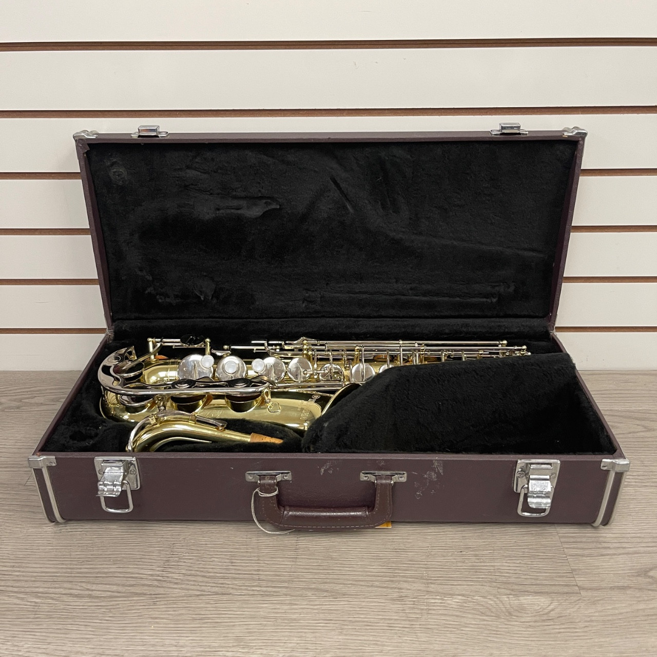 Used Yamaha YAS-23 Alto Saxophone