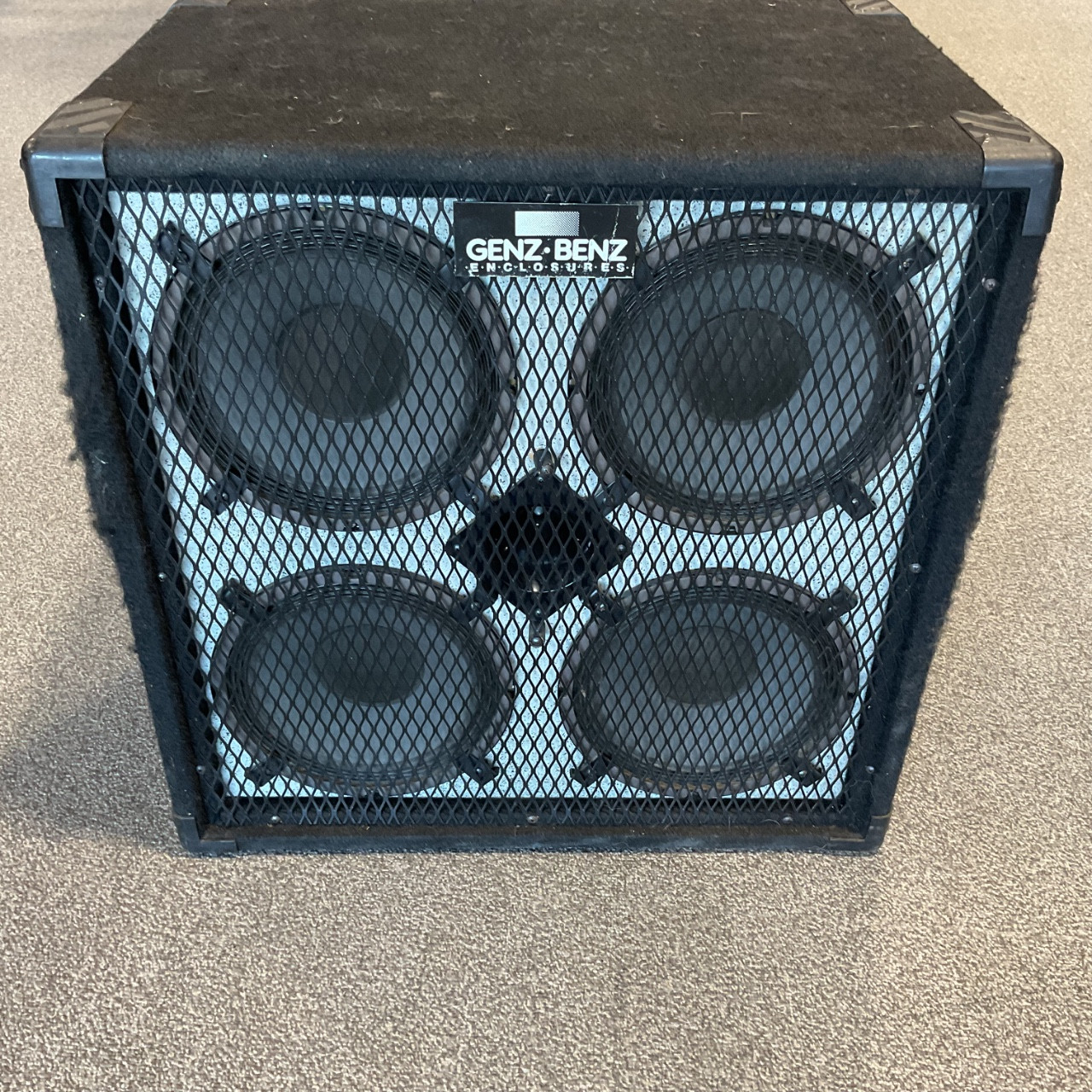 Used GENZ BENZ 410 ENCLOSURE CAB Bass Guitar Cabinet