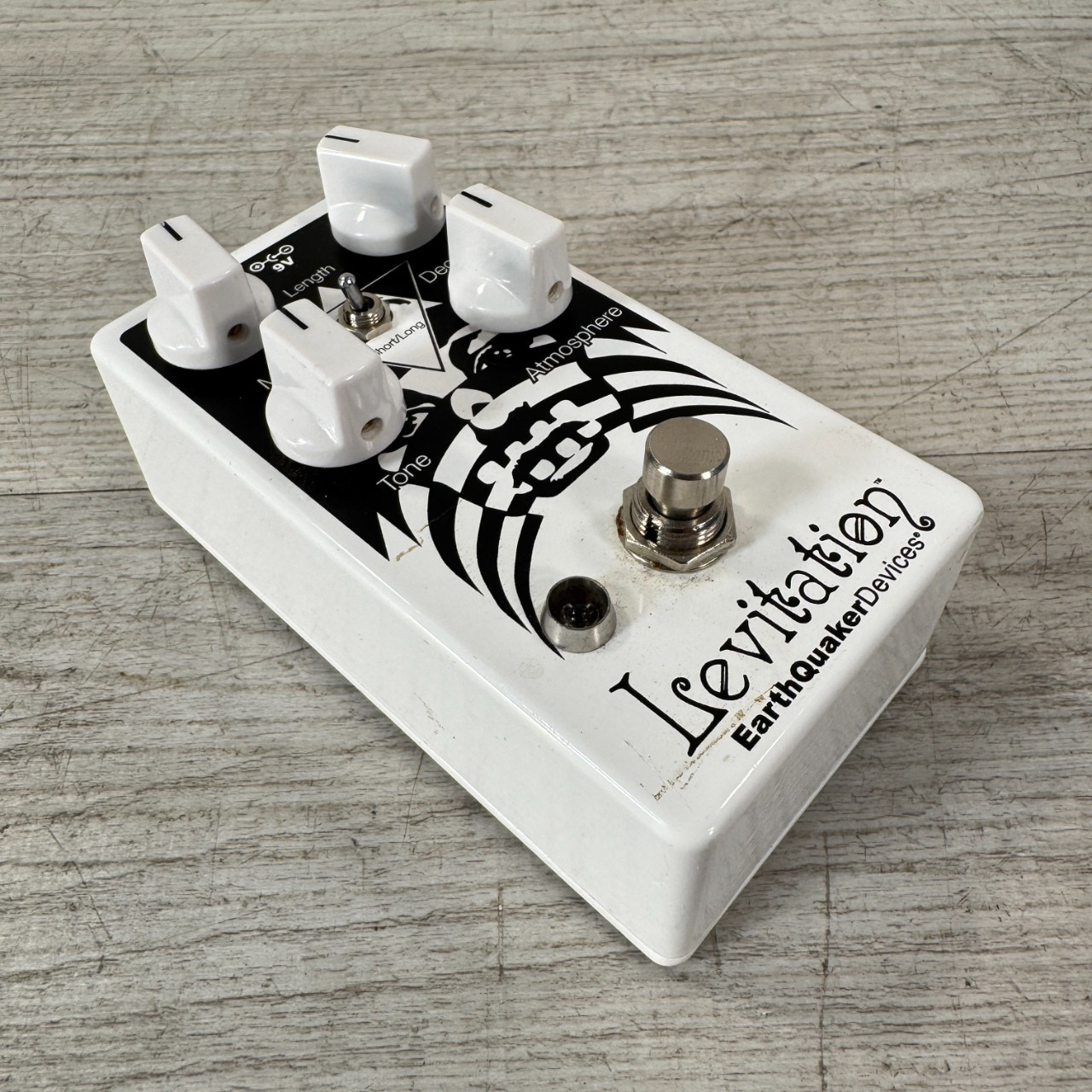 Used EarthQuaker Devices Levitation V2 Reverb Pedal