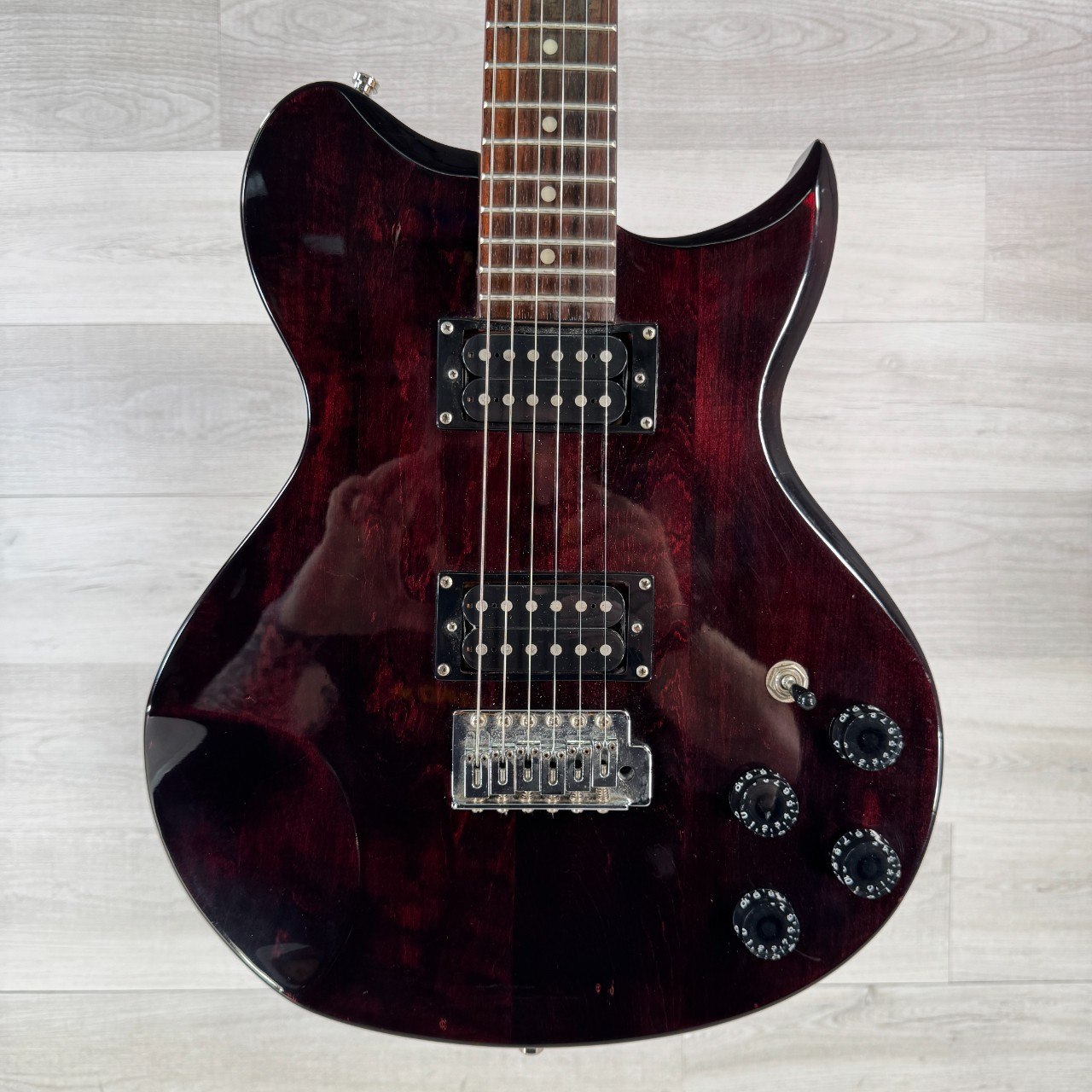 Used Washburn WI14 Electric Guitar - Red