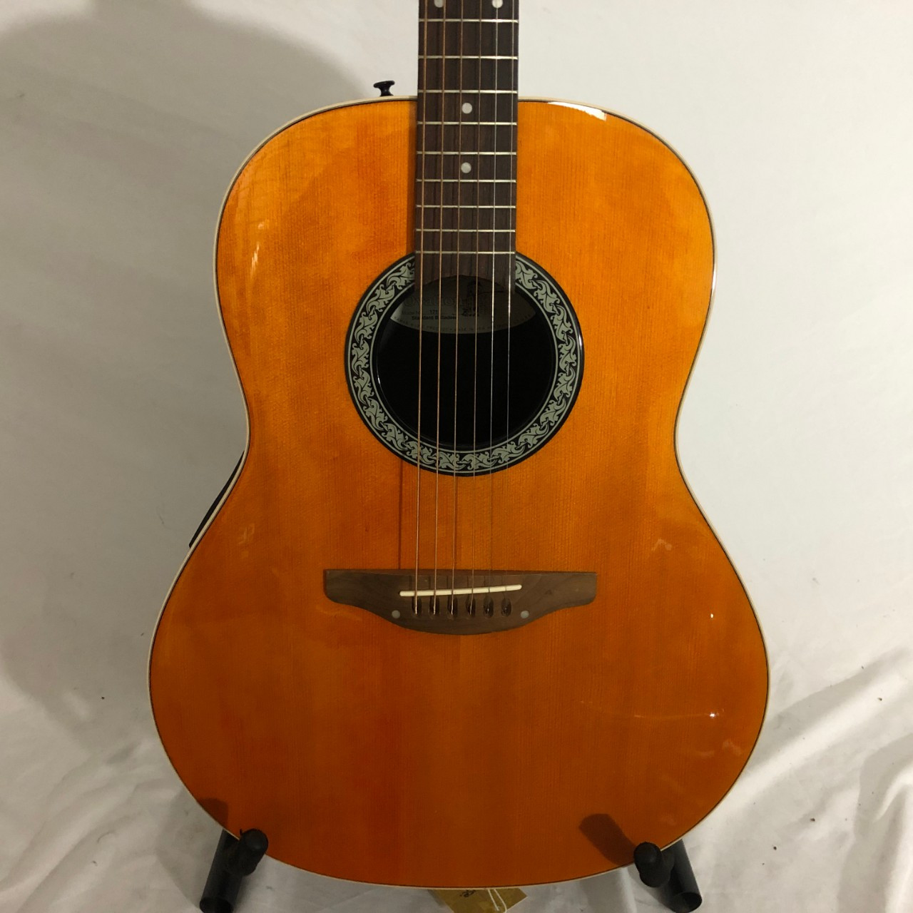 Used Ovation 1711 BALLADEER Vintage Solid Top Acoustic Guitar Natural