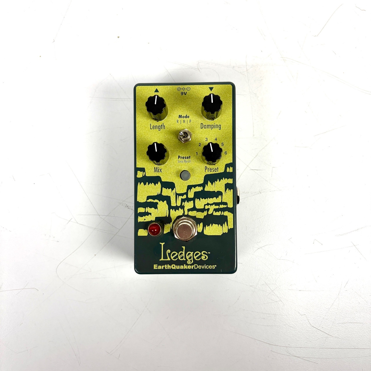 Used Earthquaker Devices Ledges Reverb Pedal