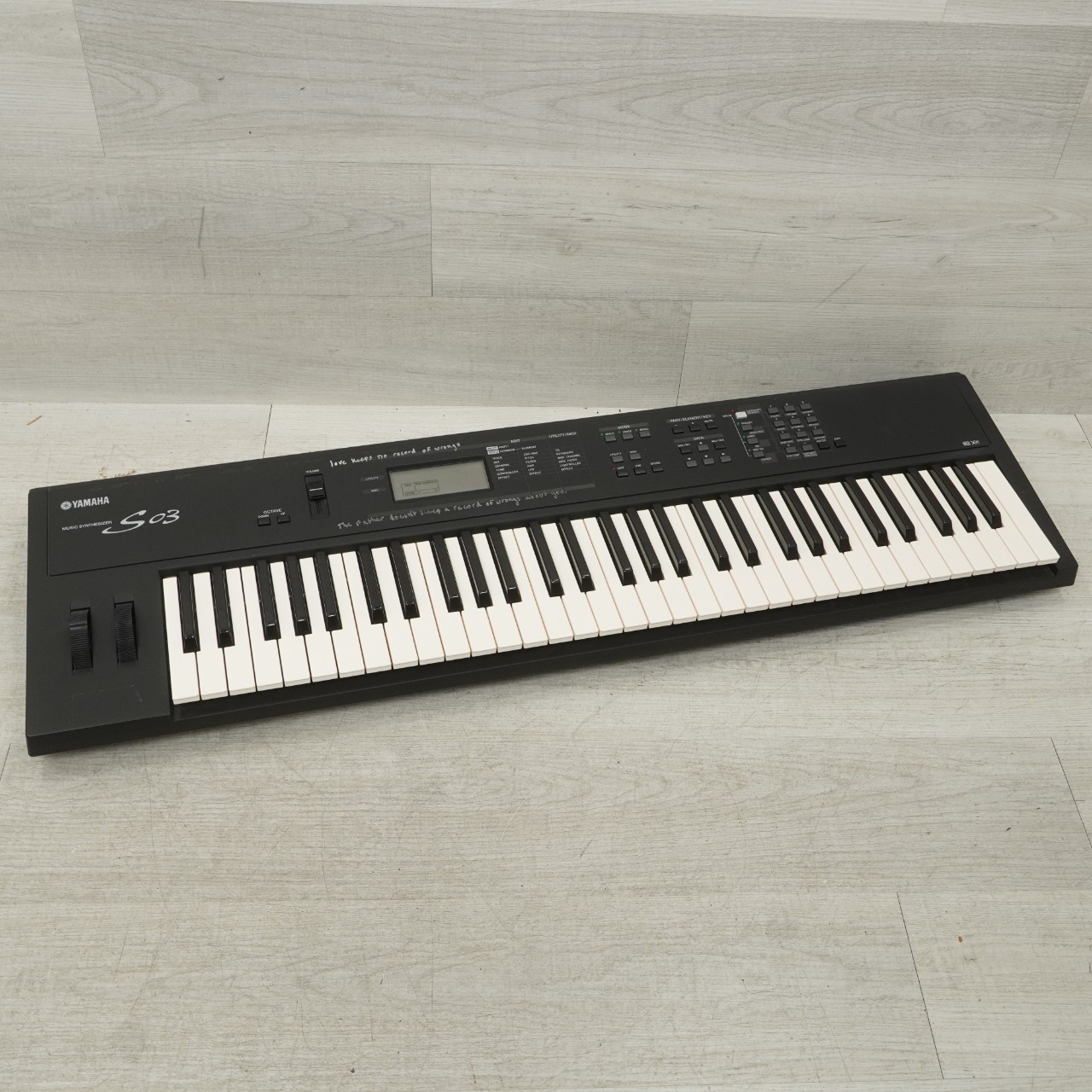 Used Yamaha S03 61-key Synthesizer