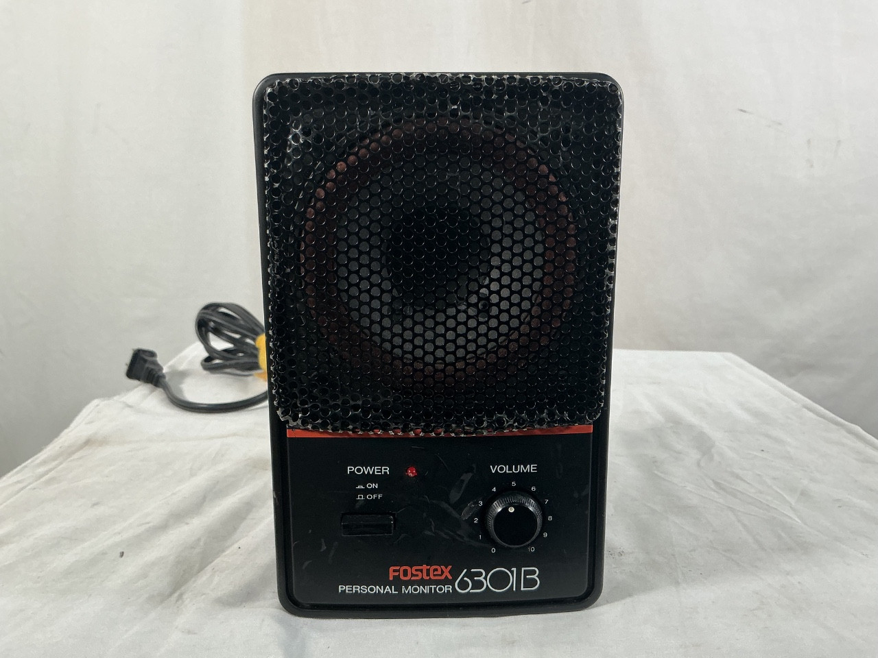 Used Fostex 6301B Powered Studio Monitor