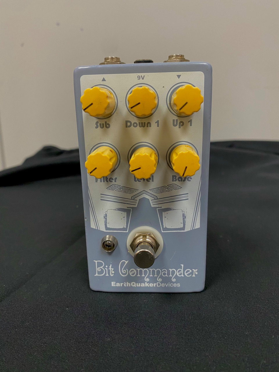 Used Earthquaker Devices BIT COMMANDER Synthesizer Pedal