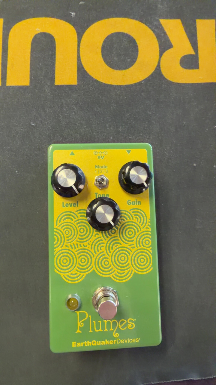 Used Earthquaker Devices PLUMES Fuzz Pedal