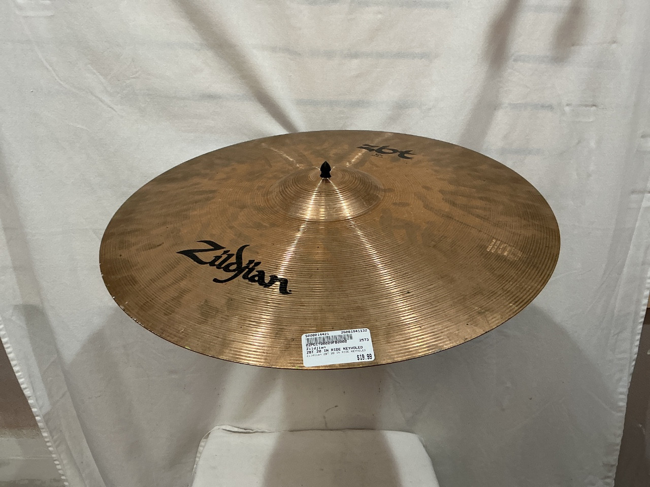 Used Zildjian ZBT 20 IN RIDE KEYHOLED Ride Cymbal 20