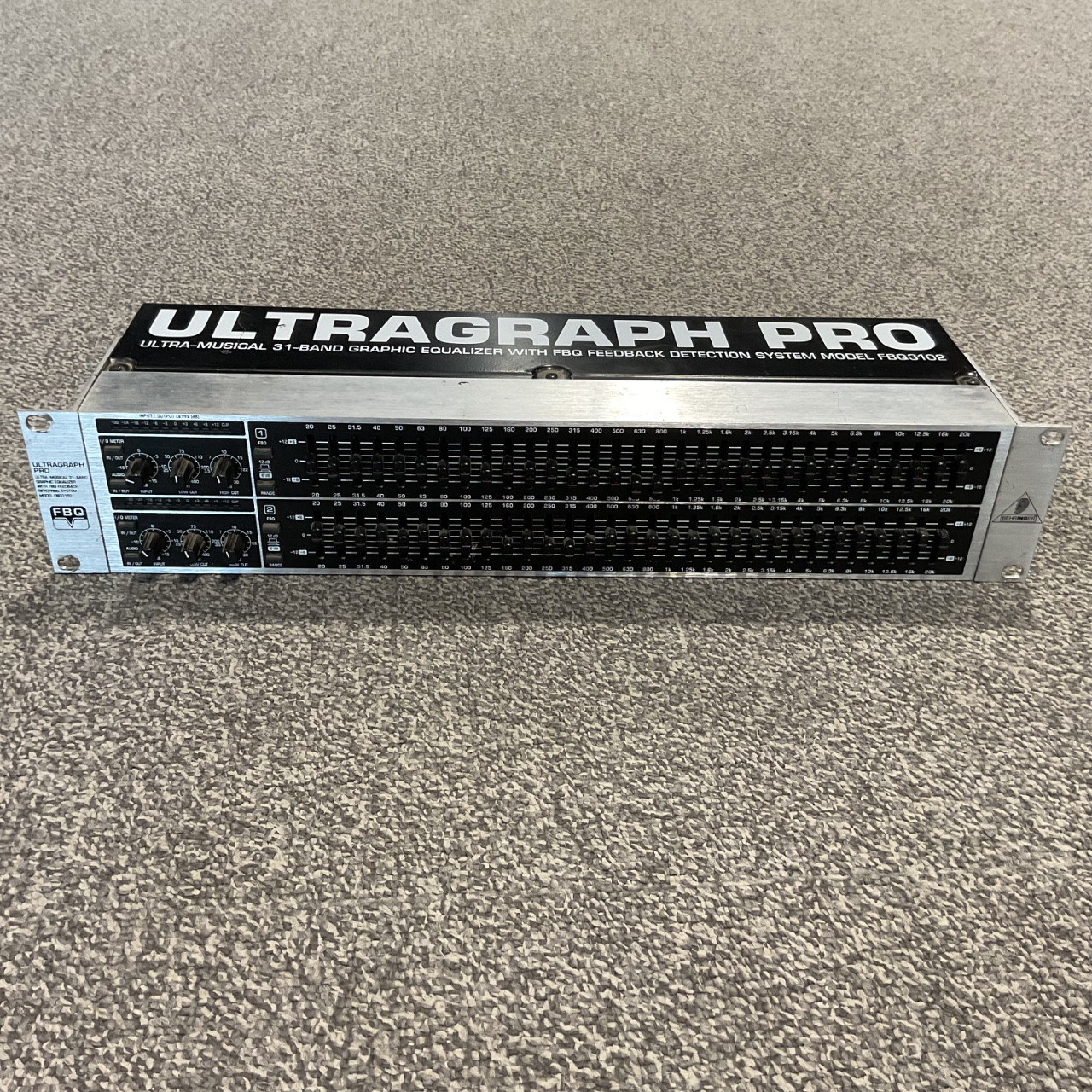 Used BEHRINGER ULTRAGRAPH PRO FBQ3102 Rackmount Equalizer
