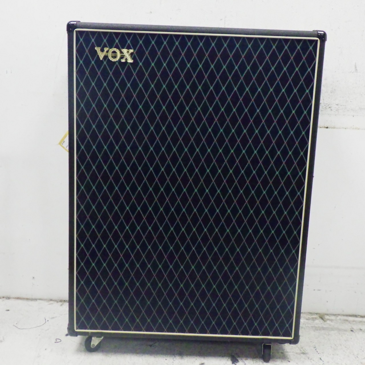 Used Vox AD412 4 x 12 Guitar Speaker Cabinet 4 x 12