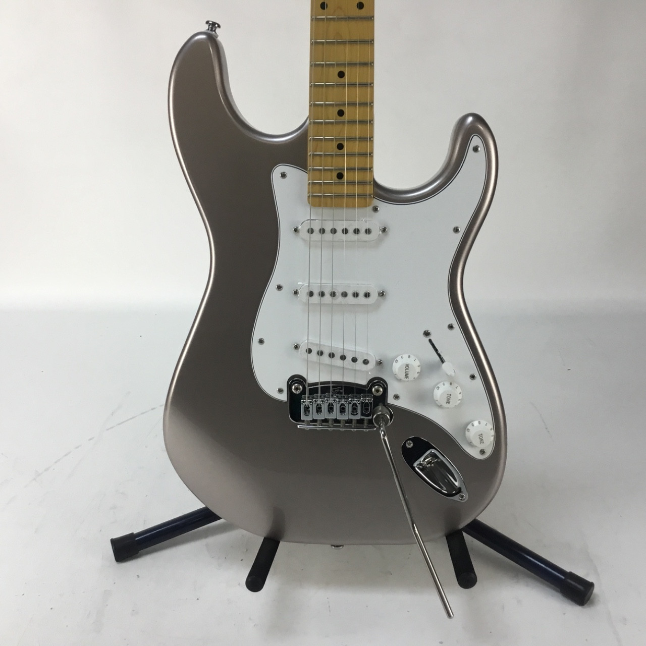 Used G&L LEGACY TRIBUTE S Type Electric Guitar Goldtop 6-String