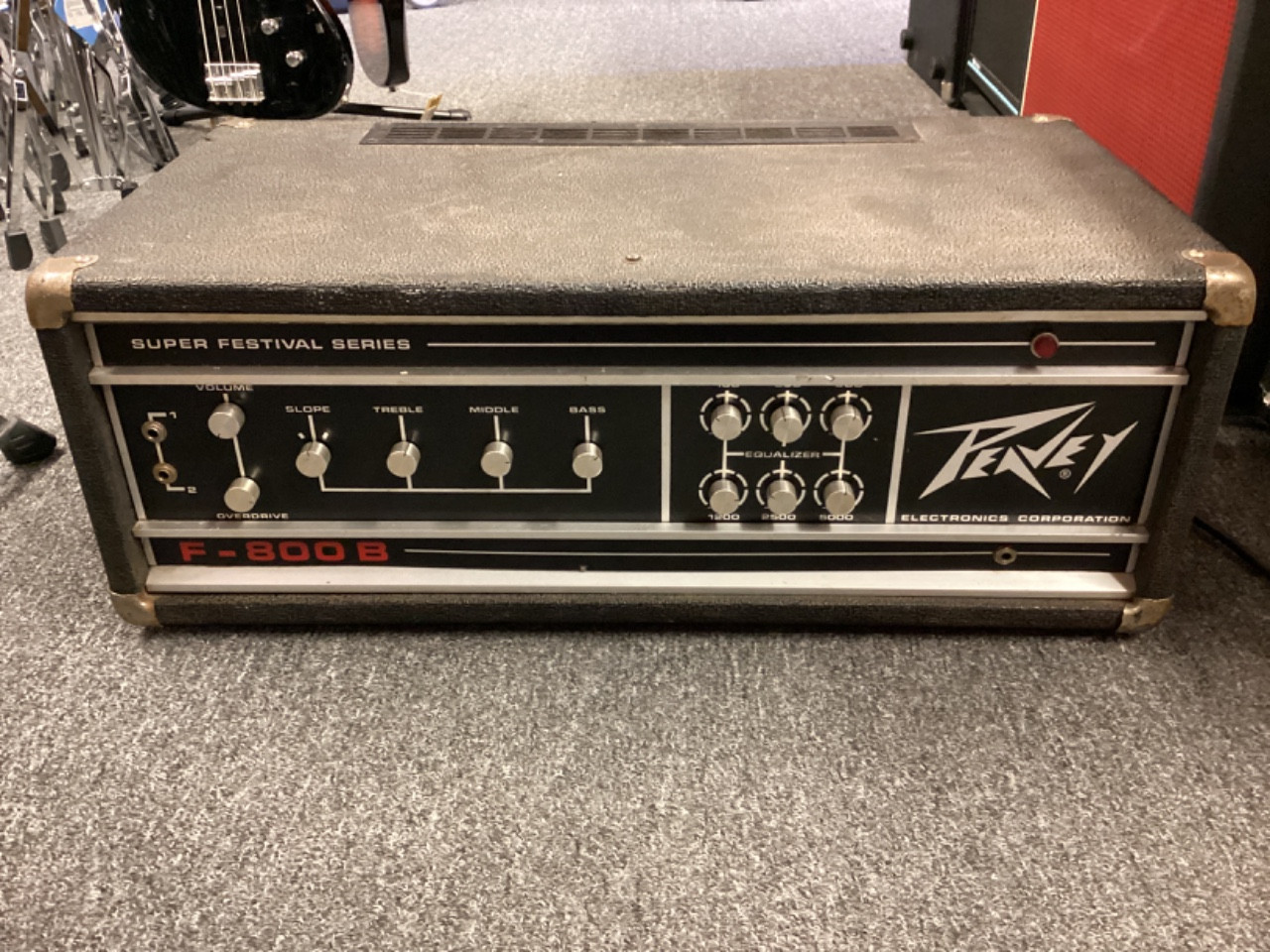 Used Peavey F800-B SUPER FESTIVAL SERIES Vintage Bass Amplifier Head