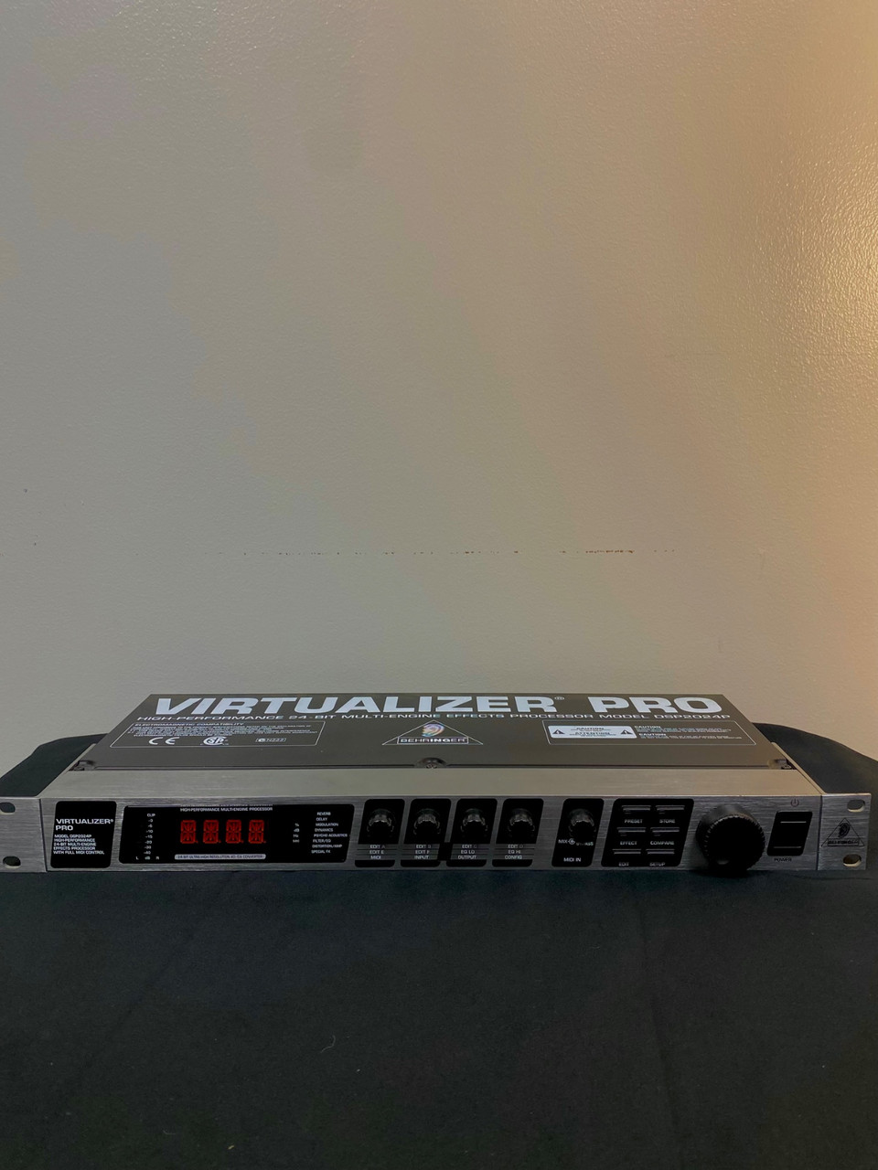DSP2024P Virtualizer Pro Behringer PRO | Effects VIRTUALIZER