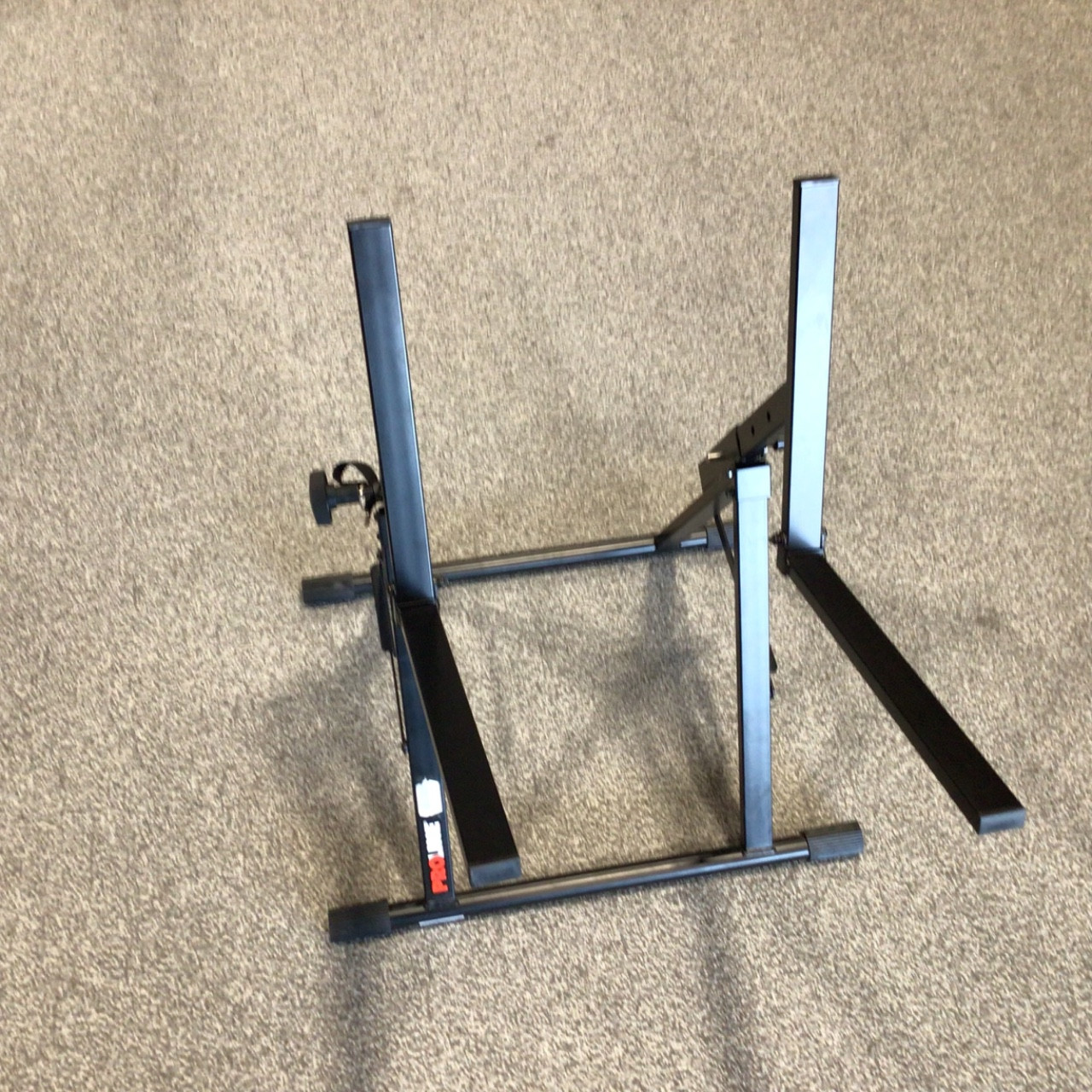 Used PROLINE PLAS1 Amp Stand