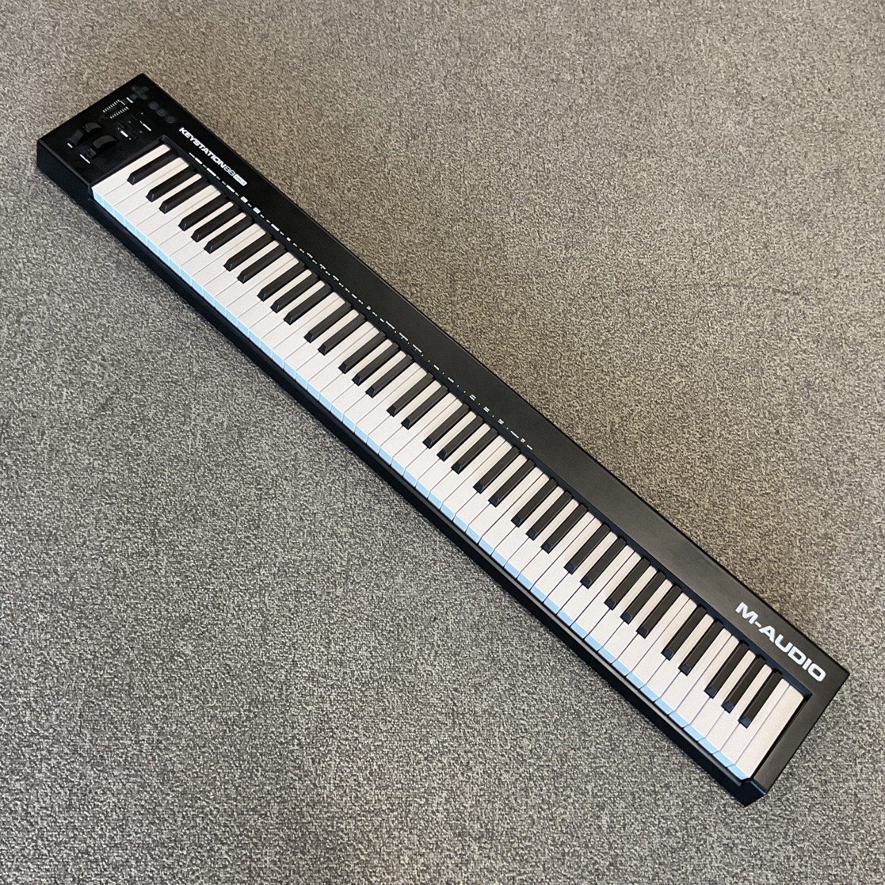 Used M-AUDIO KEYSTATION 88 MK3