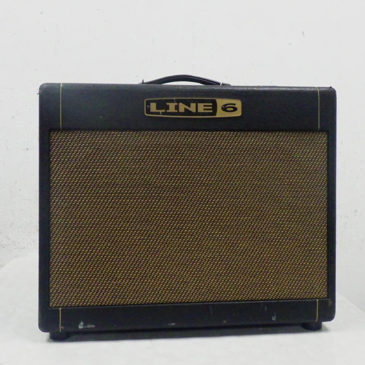 Used Line 6 DT25 112 CABINET 1 x 12 Guitar Speaker Cabinet 1 x 12