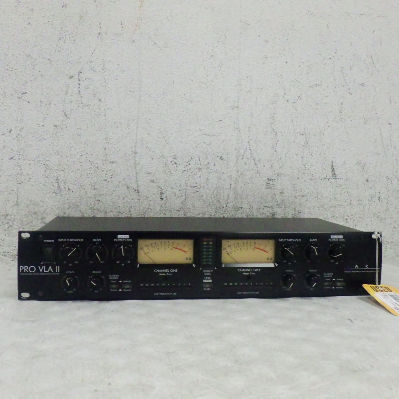 ART PRO VLA Ⅱコンプレッサー Used Art PRO VLA II COMPRESSOR PREAMP Compressor