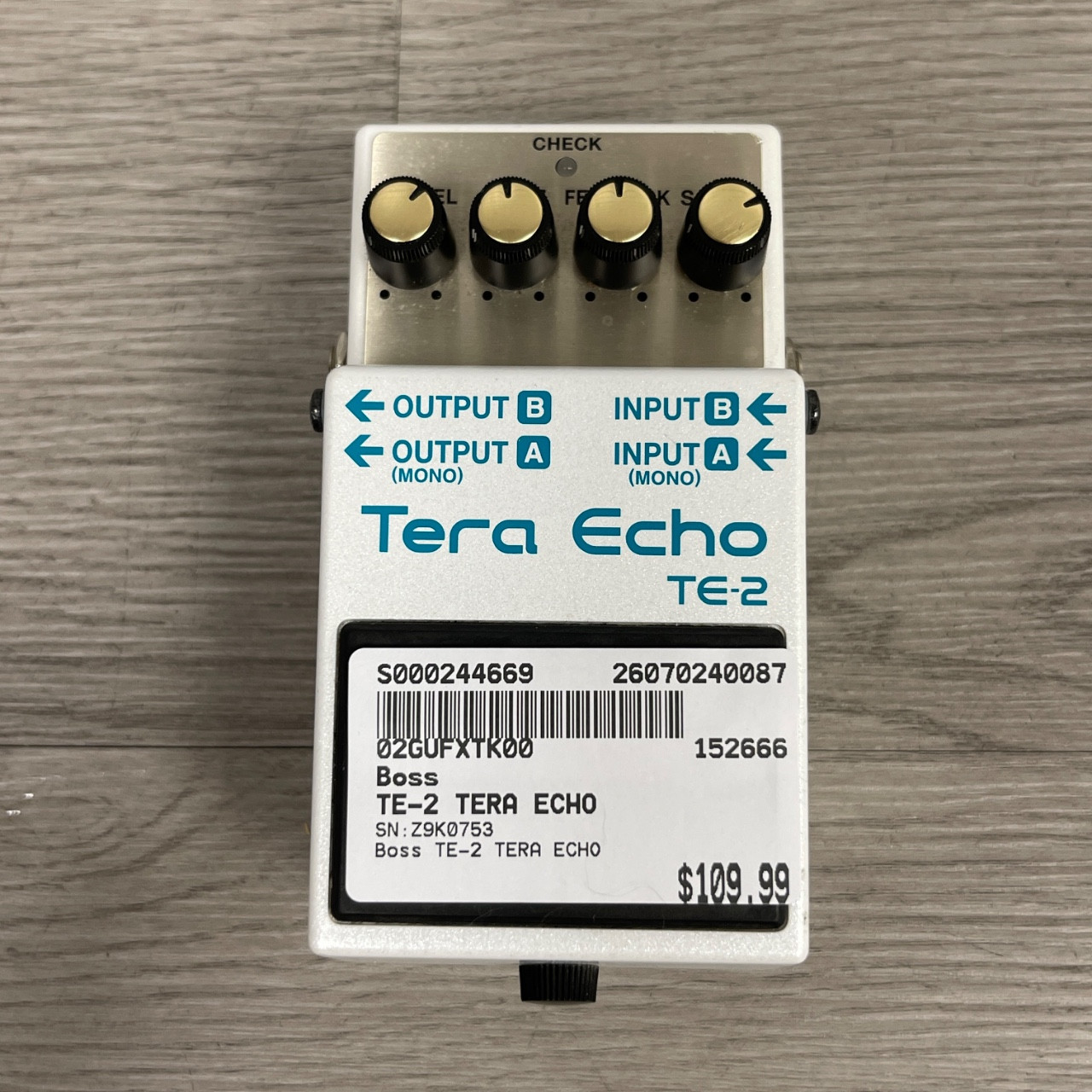 BOSS TE-2 Tera Echo 美品 Used Boss TE-2 TERA ECHO Echo Pedal