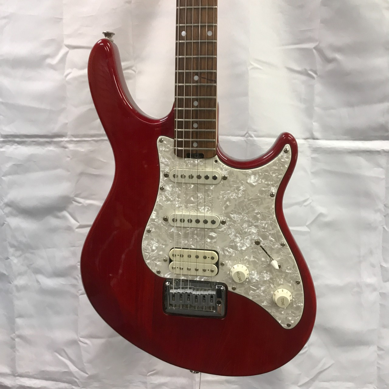 Used Peavey PREDATOR PLUS Super S Electric Guitar Red 6-String