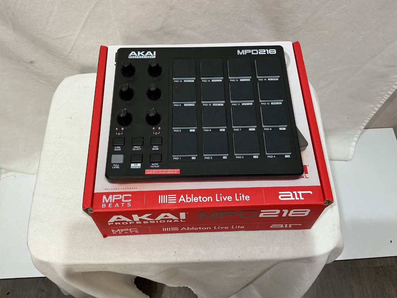 楽器・機材 AKAI PROFESSIONAL MPD218