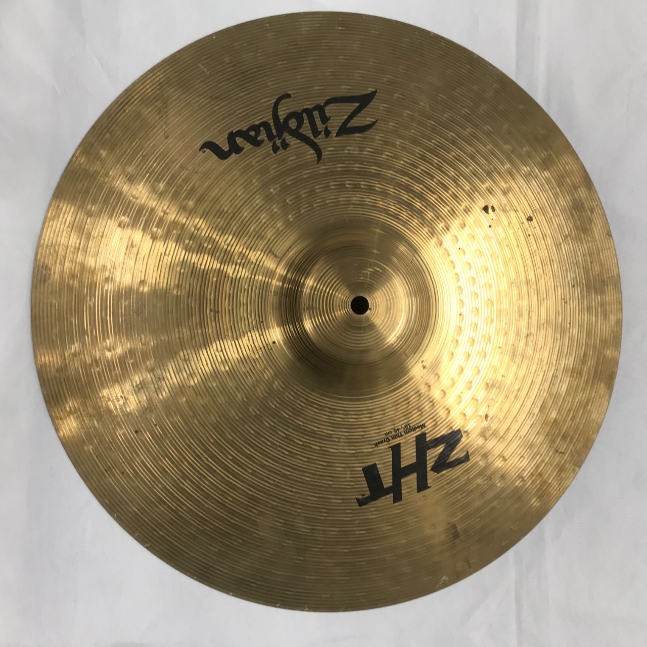 じゅんじゅん Used Zildjian 18 ZHT MEDIUM THIN CRASH Crash Cymbal 18