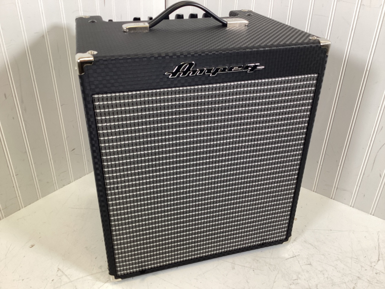 Used Ampeg RB-110 1 x 10 Bass Combo Amplifier 1 x 10