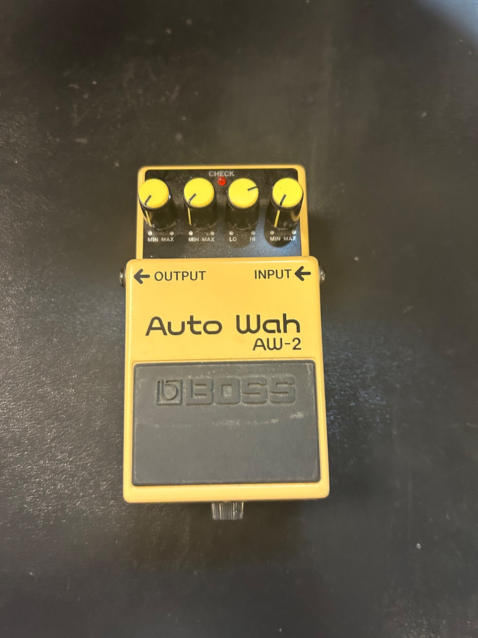 Used Boss AUTO WAH AW-2 Guitar Effects Pedal