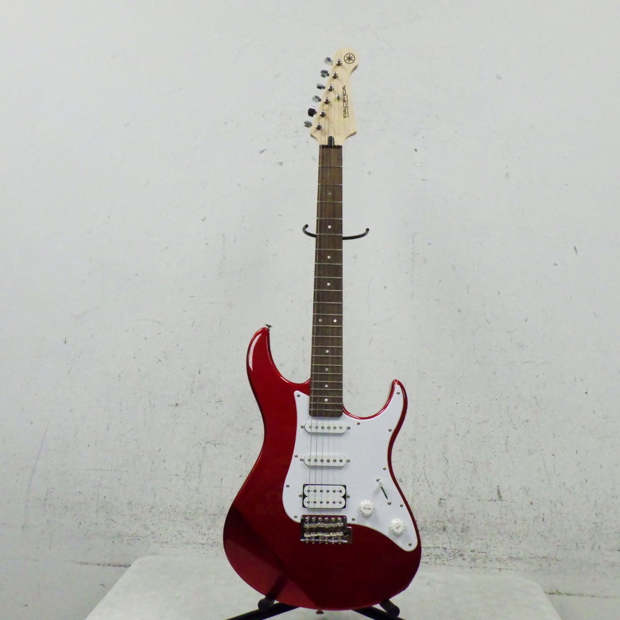 Used Yamaha PACIFICA PAC012 S Type Electric Guitar Red 6-String