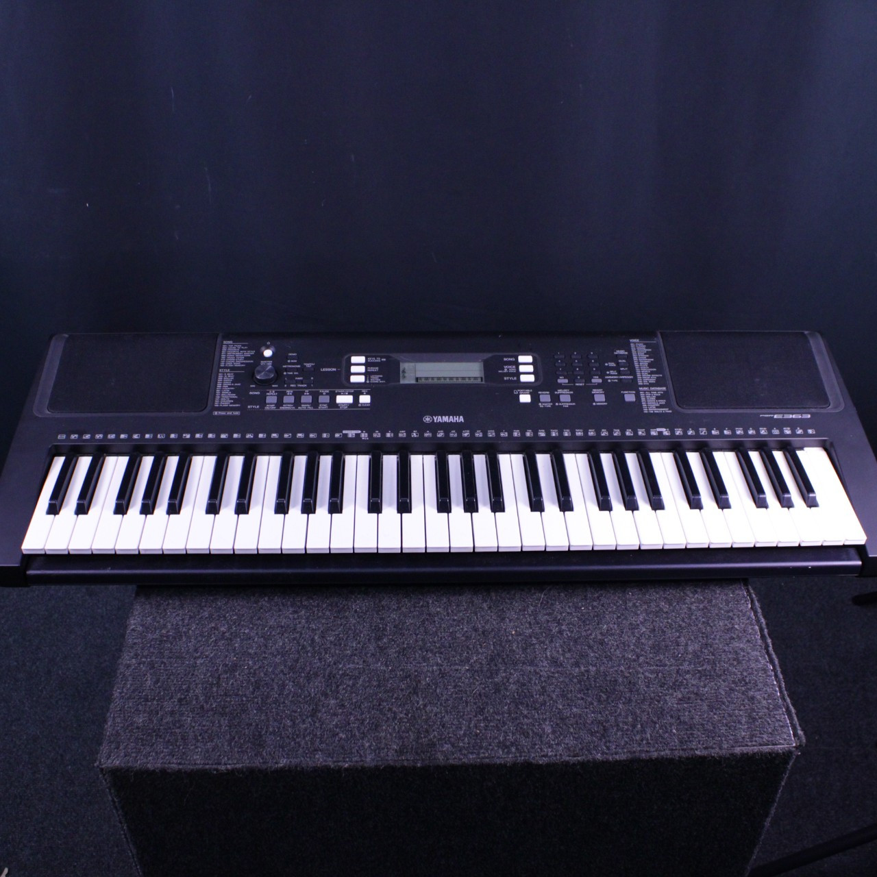 Used Yamaha PSR-E363 KEYBOARD W/ PWR 61-Key Keyboard 61-Key