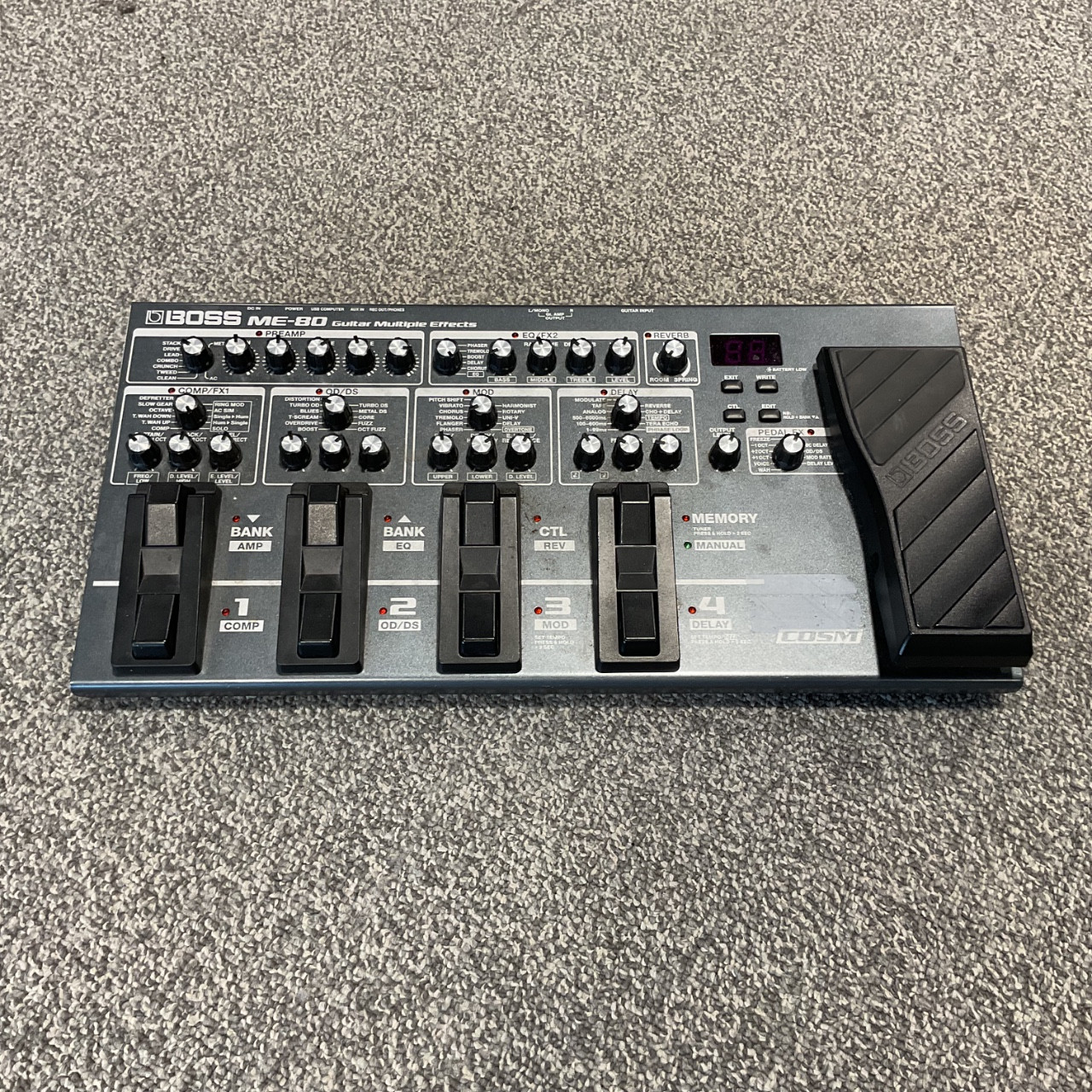 Used BOSS ME-80 GUITAR MULTIPLE EFFECTS PROCESSOR