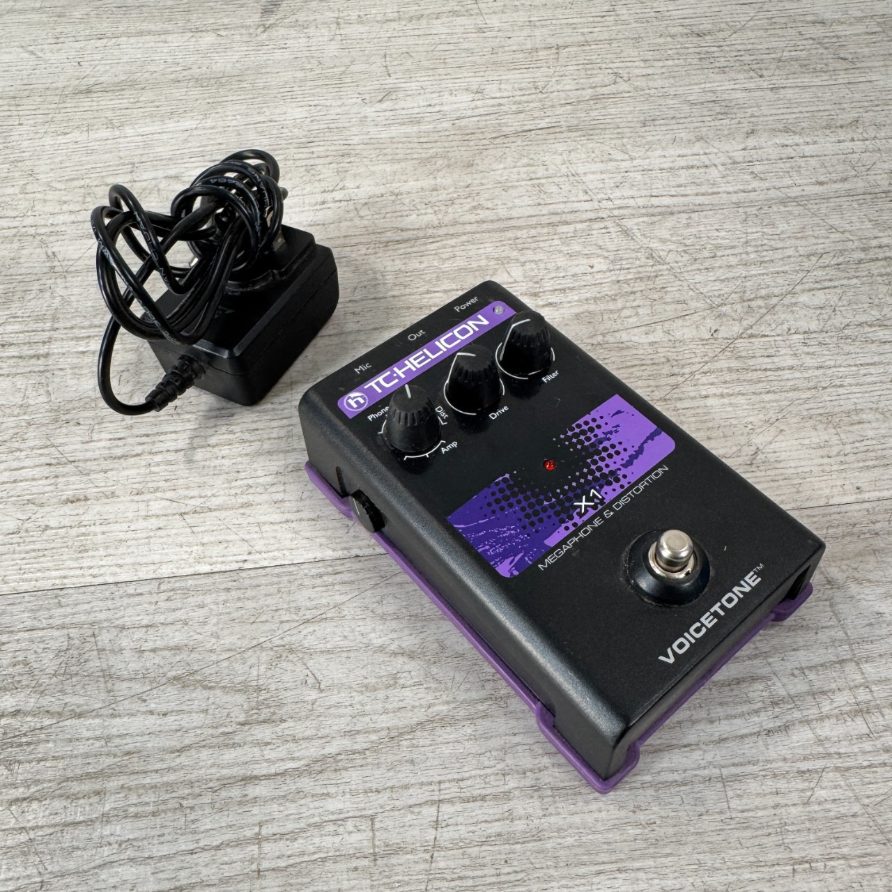 Used TC-Helicon VoiceTone X1 Vocal Effect Pedal