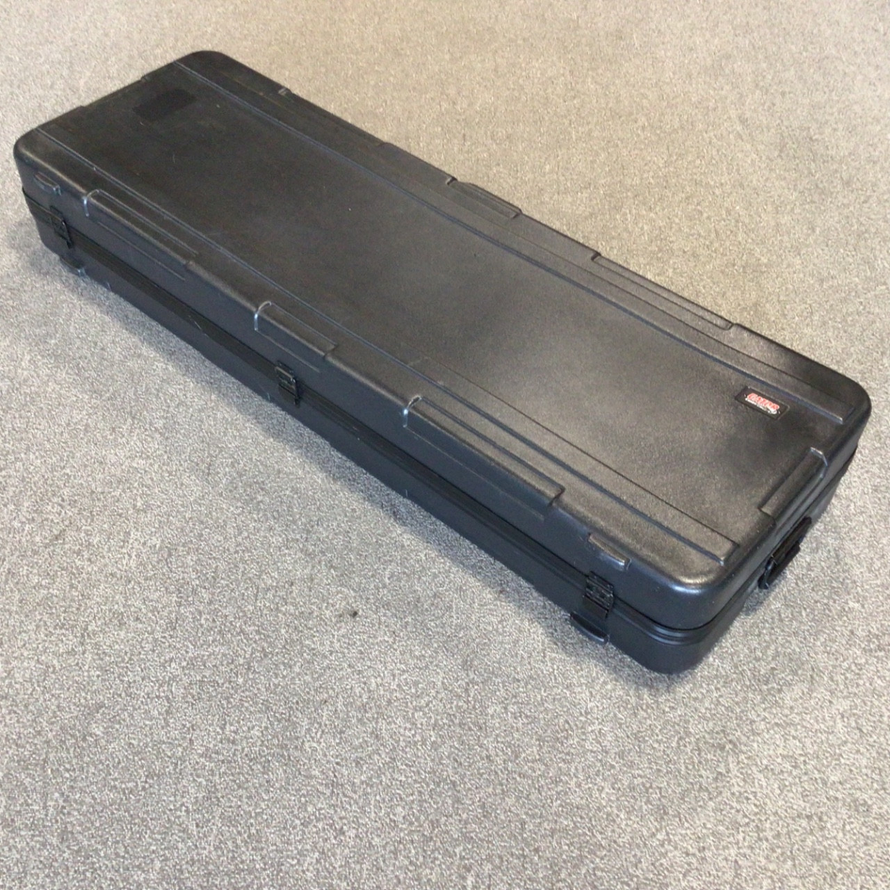 Used GATOR GTSA KEY88 Large Keyboard Case