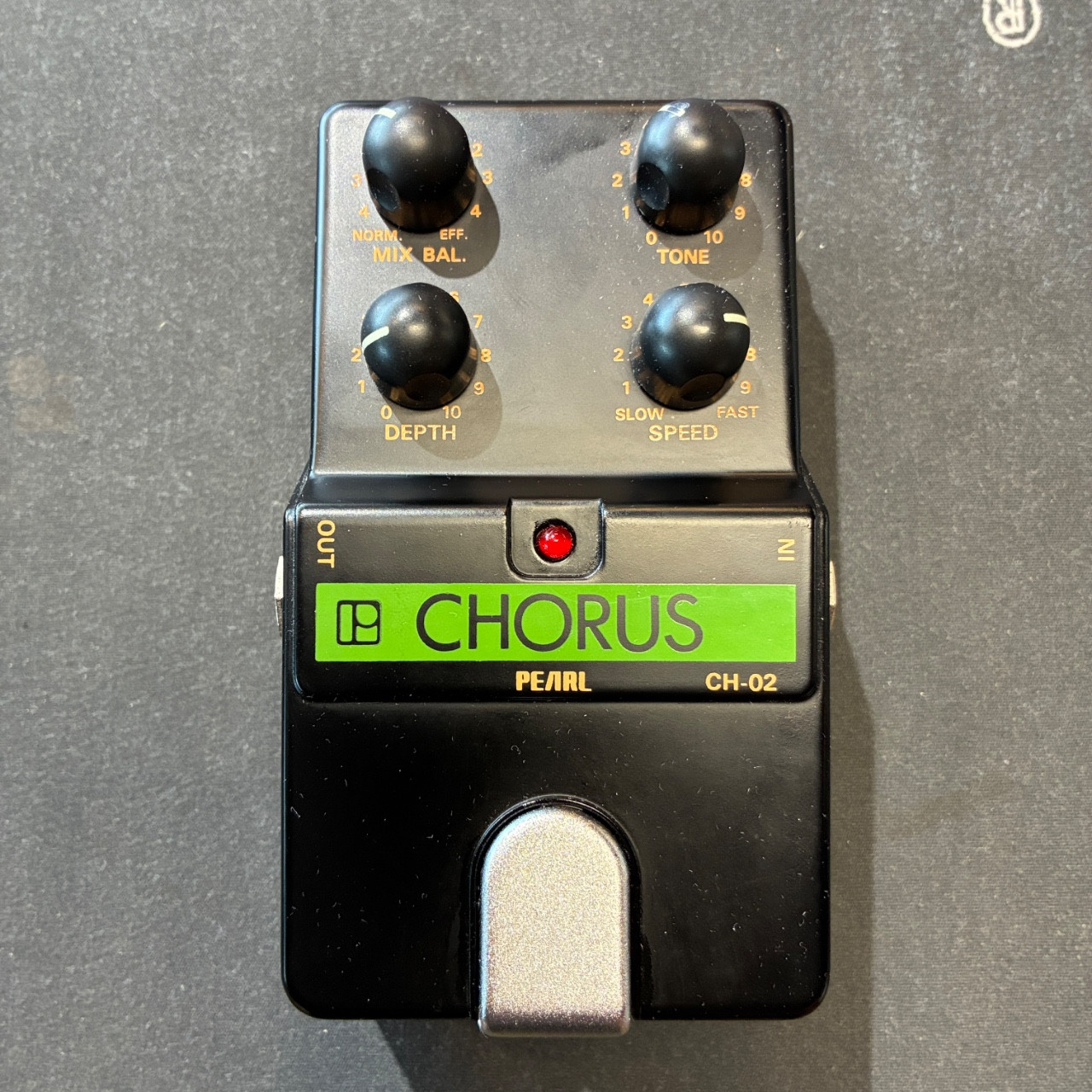 Used PEARL CH-02 Chorus Pedal