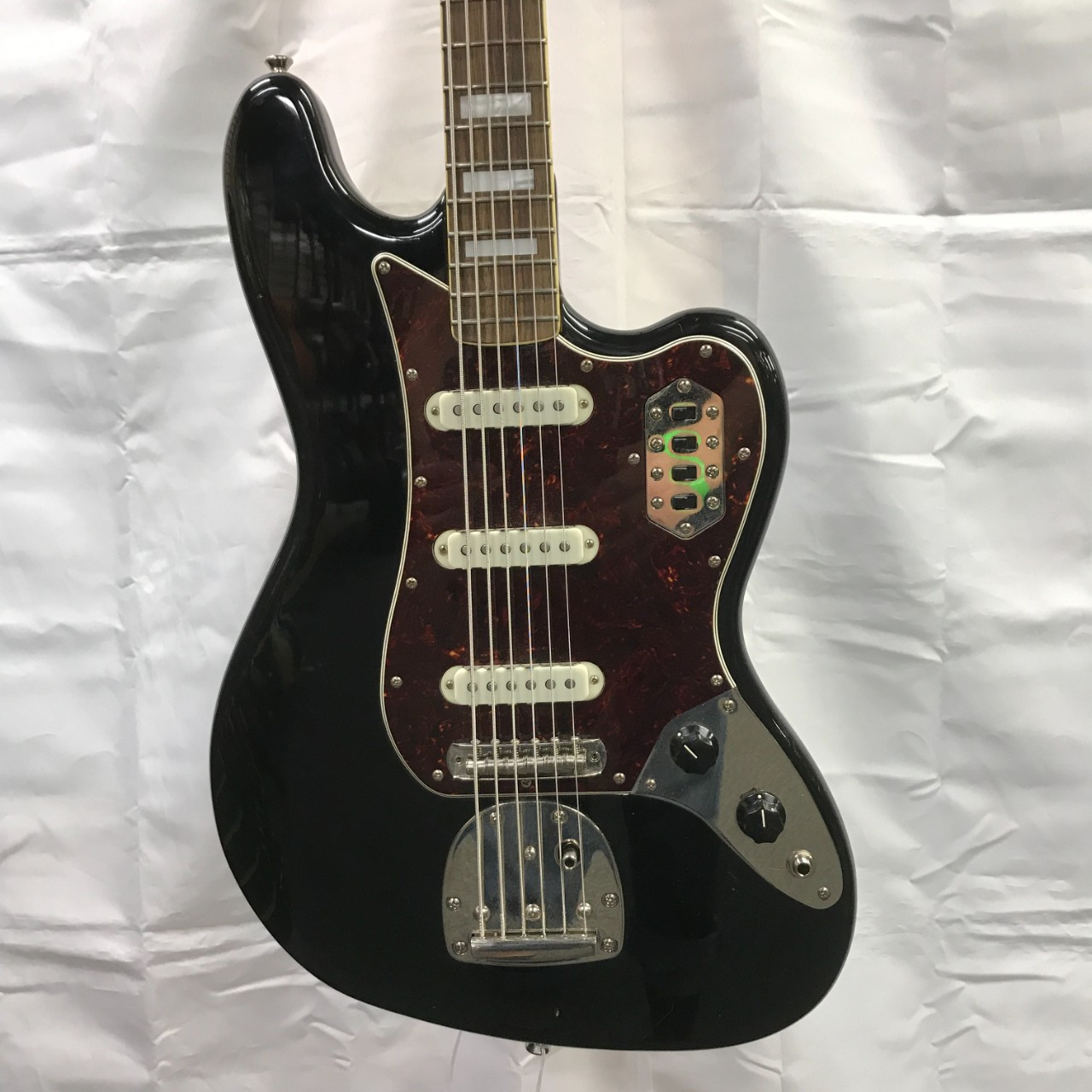 Used Squier CLASSIC VIBE BASS VI Offset Double Cutaway Electric