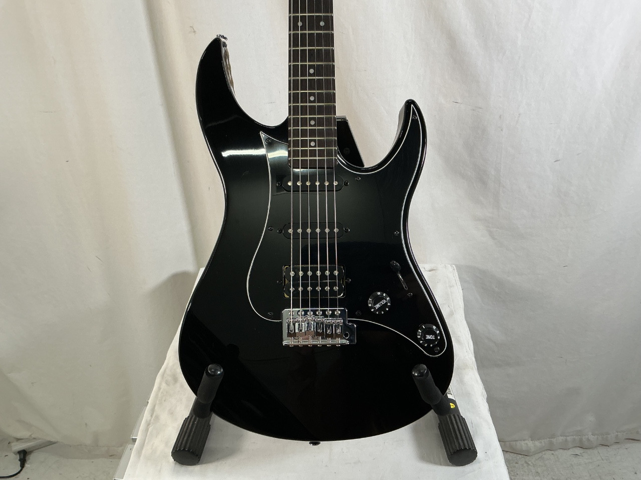 Used Yamaha RGZ112P S Type Electric Guitar Black 6-String