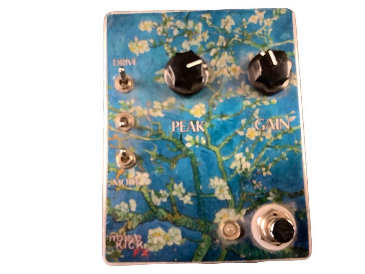 Used NoiseKICK ALMOND BLOSSOM Filter Pedal