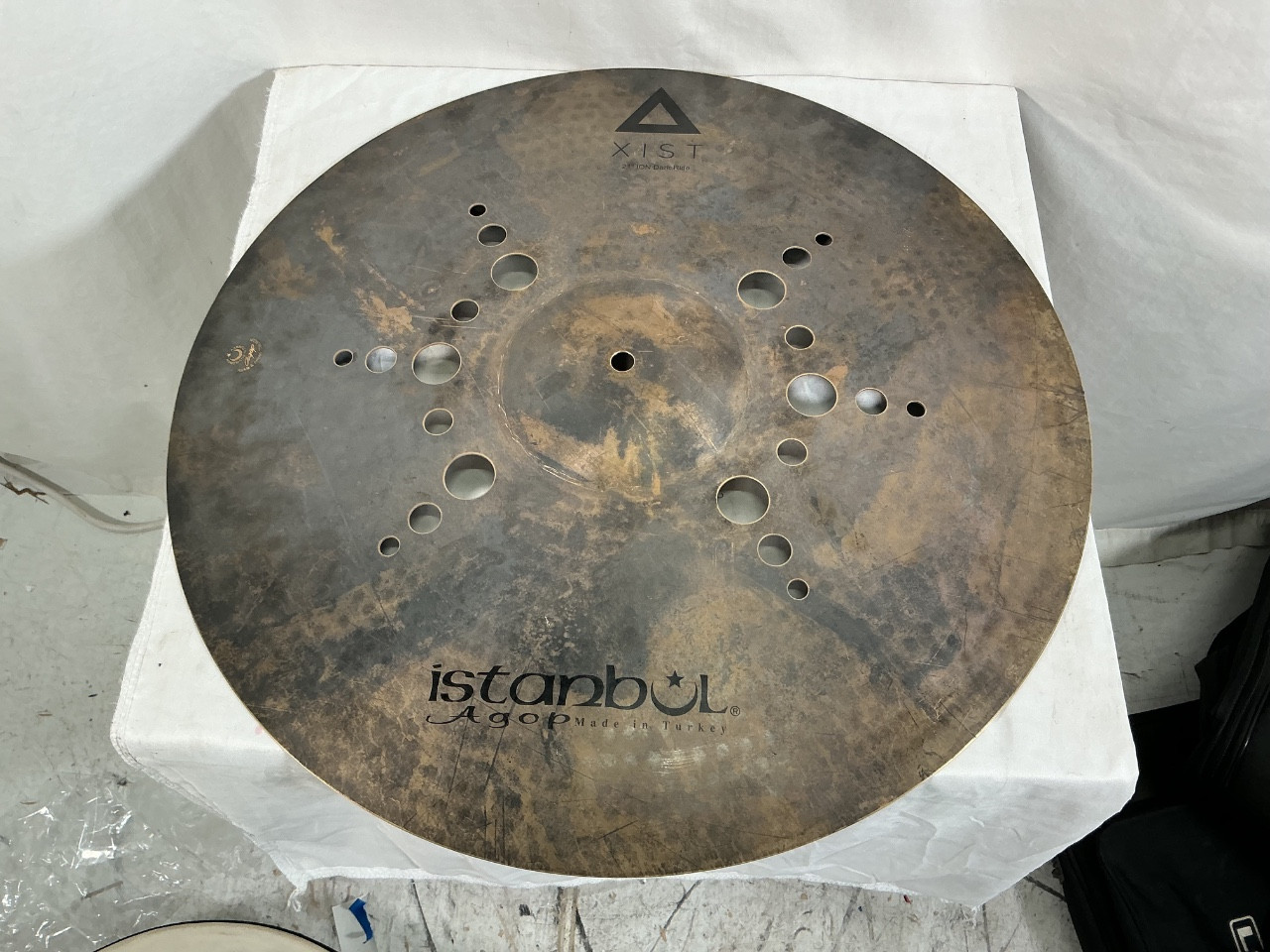 Used Istanbul 21 IN AGOP XIST ION DARK RIDE Ride Cymbal 21
