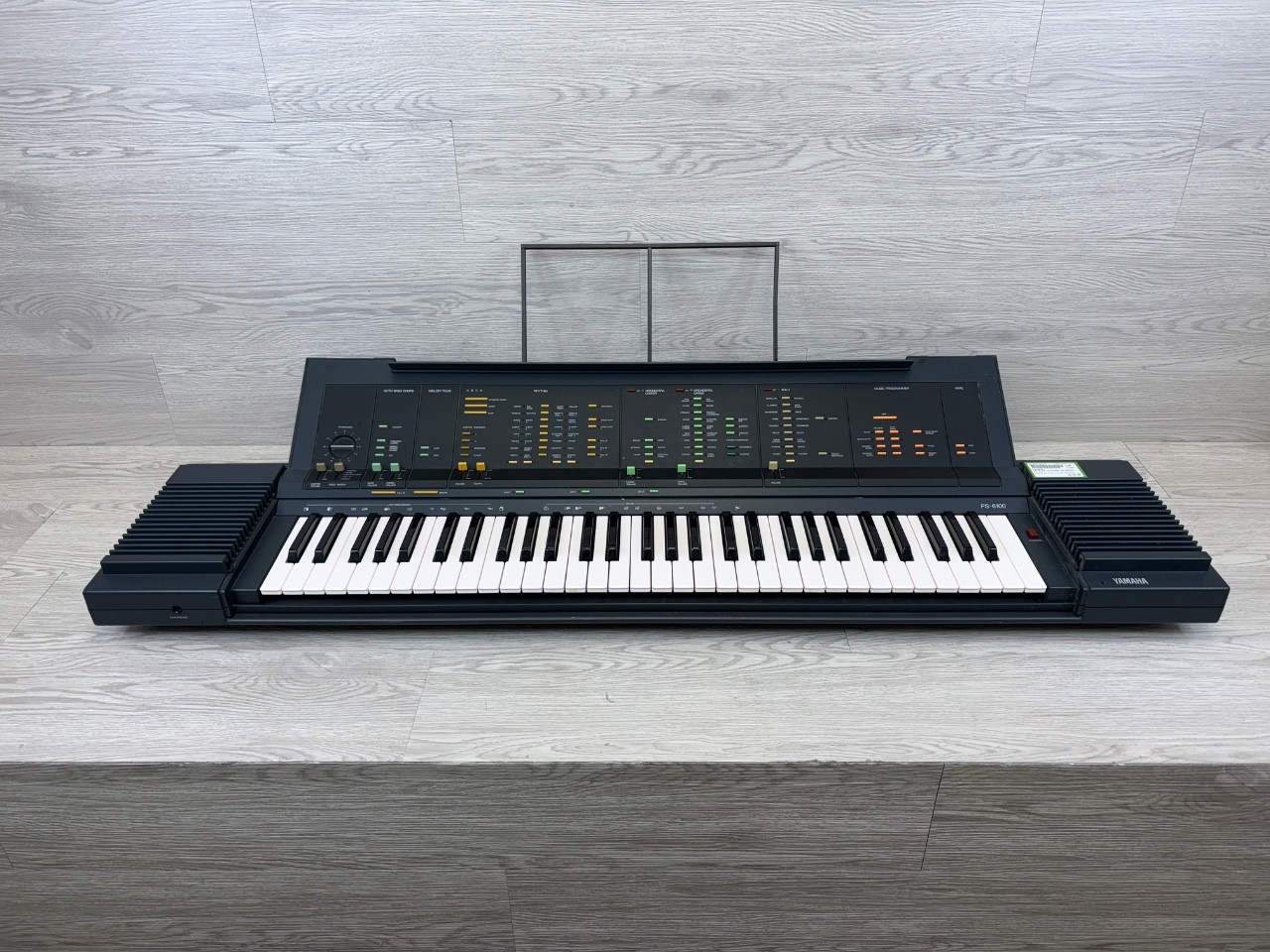 YAMAHA PORTATONE PS-6100・名作キーボーディシモ Used Yamaha PS-6100 VINTAGE KEYBOARD Vintage 61-Key Keyboard 61-Key