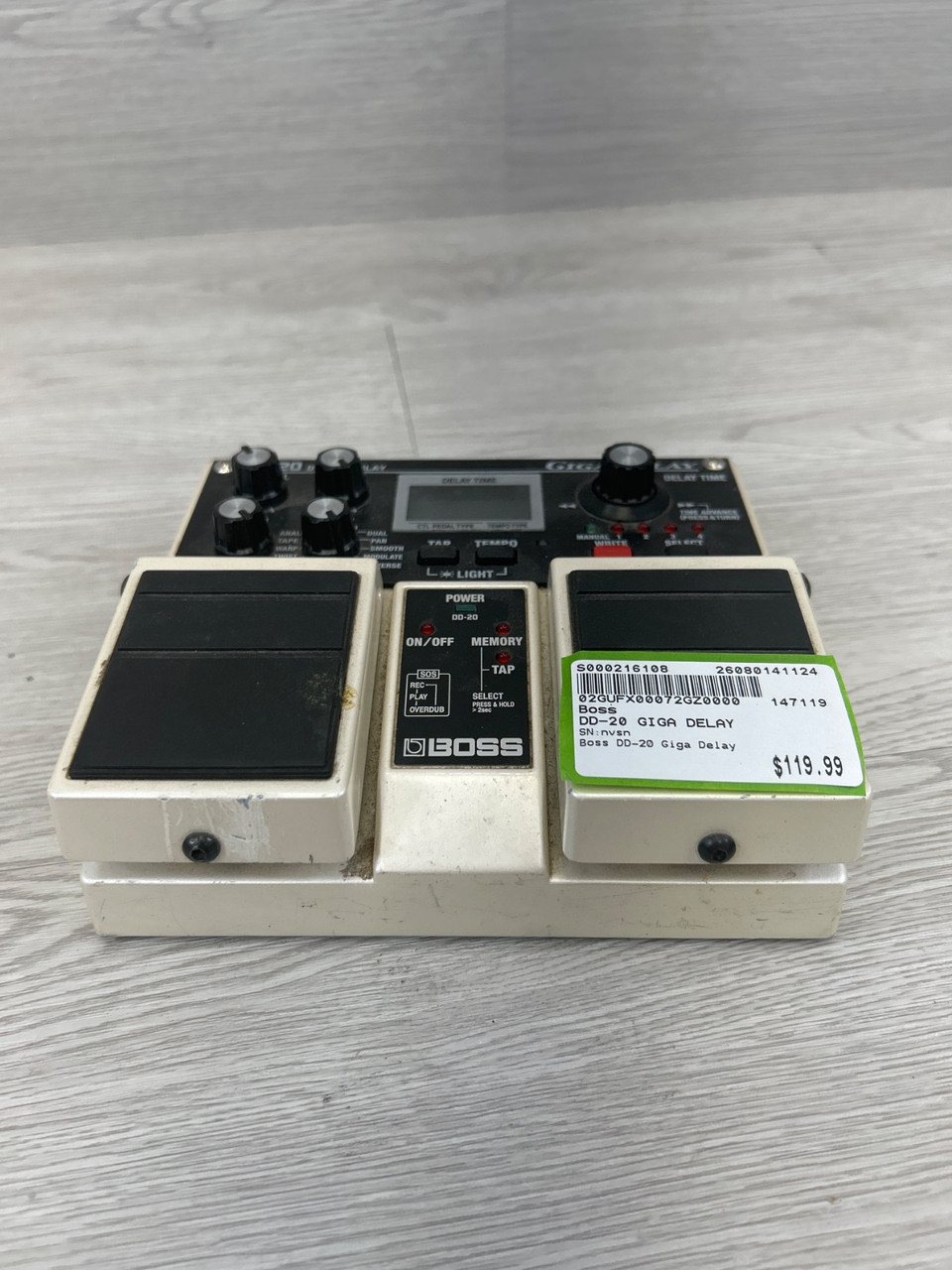 Used Boss DD-20 GIGA DELAY Delay Pedal