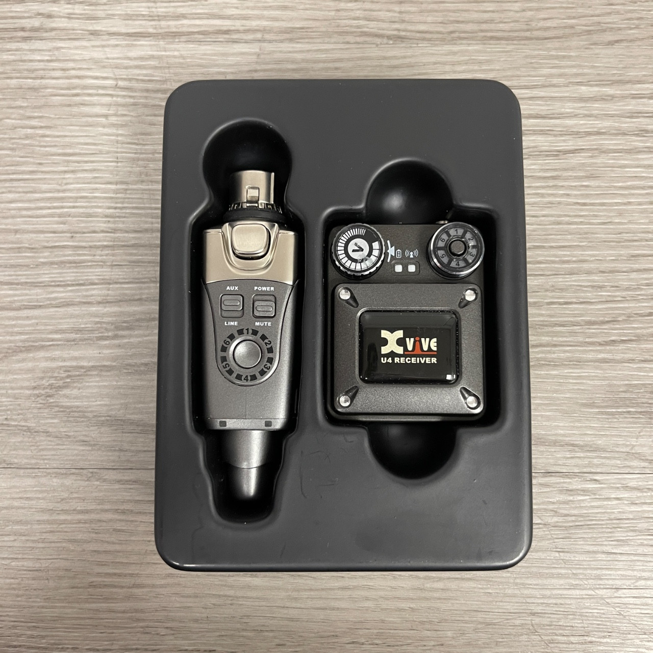 Used XVIVE U4 IN EAR MONITOR SYSTEM Pro Sound Product