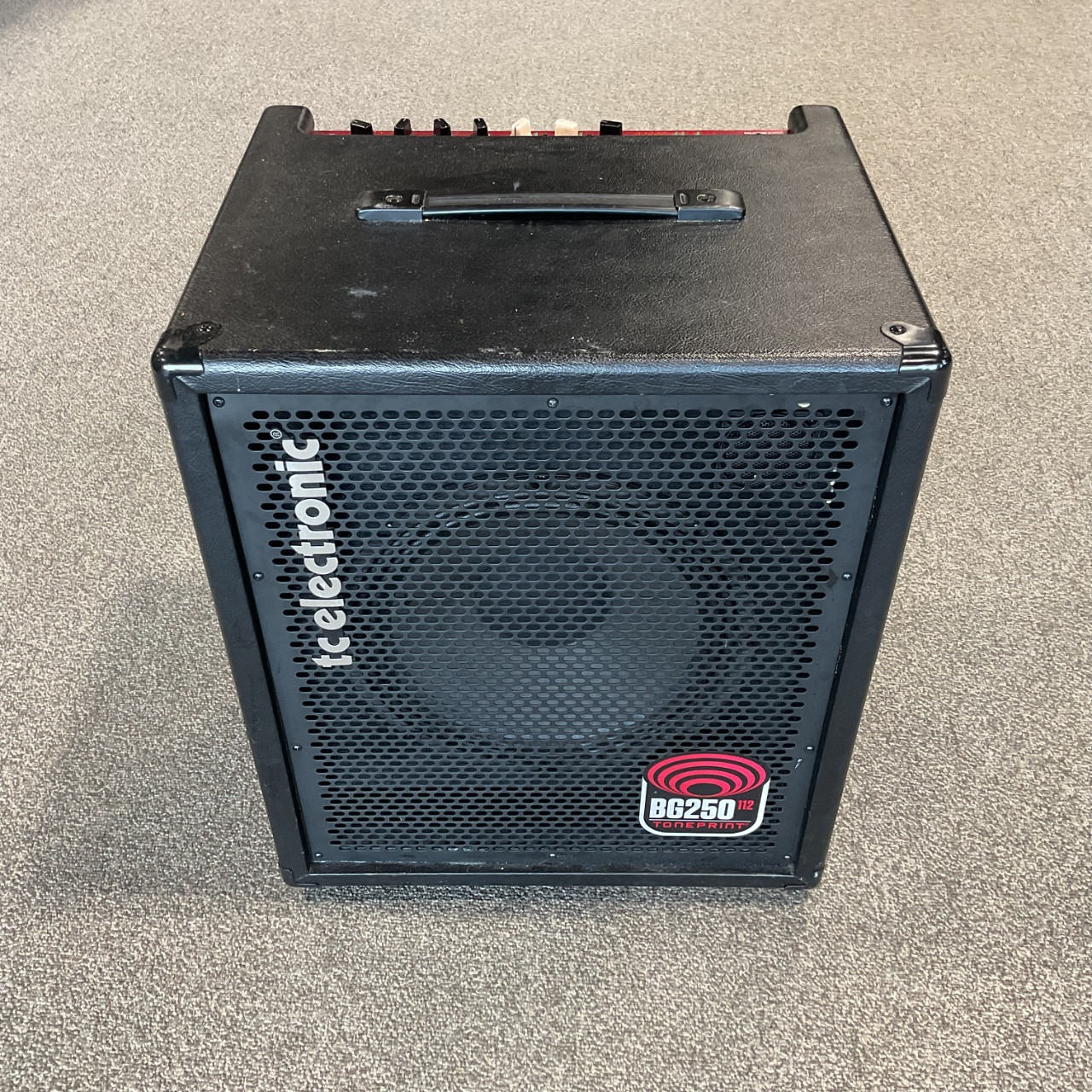 tc electronic BG250-112 250W ベースアンプ Used TC ELECTRONIC BG250 112 COMBO Bass Amplifier