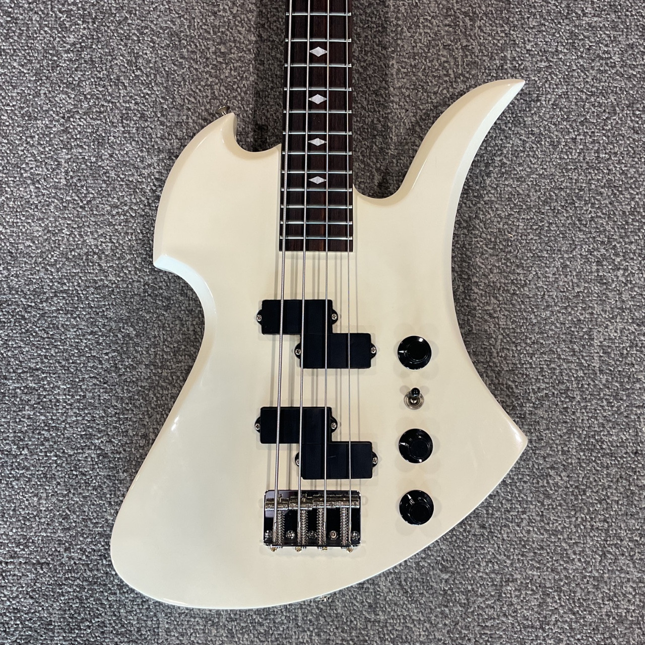 Used FERNANDES MB-65 MOCKINGBIRD 4-String Bass Guitar