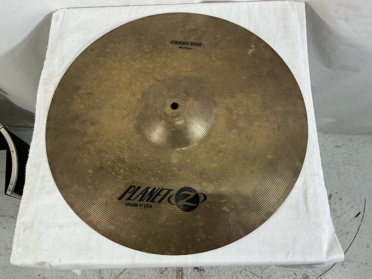 Used Zildjian 18IN PLANET Z CRASH RIDE Crash Cymbal 18