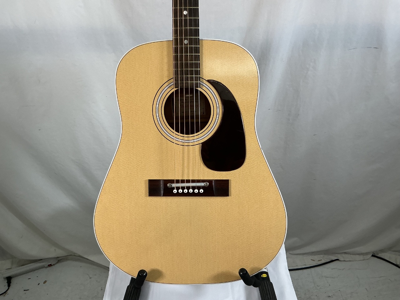 Used Harmony H6659 ACOUSTIC Laminate Top Acoustic Guitar Wood