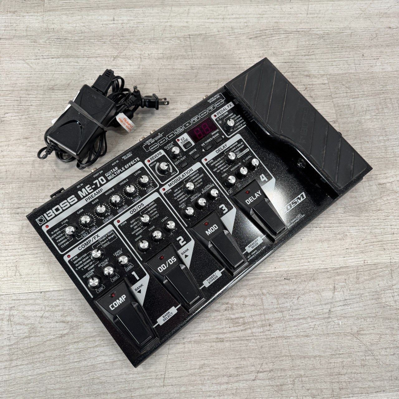 Used Boss ME-70 - Guitar Multi-Effects Pedal