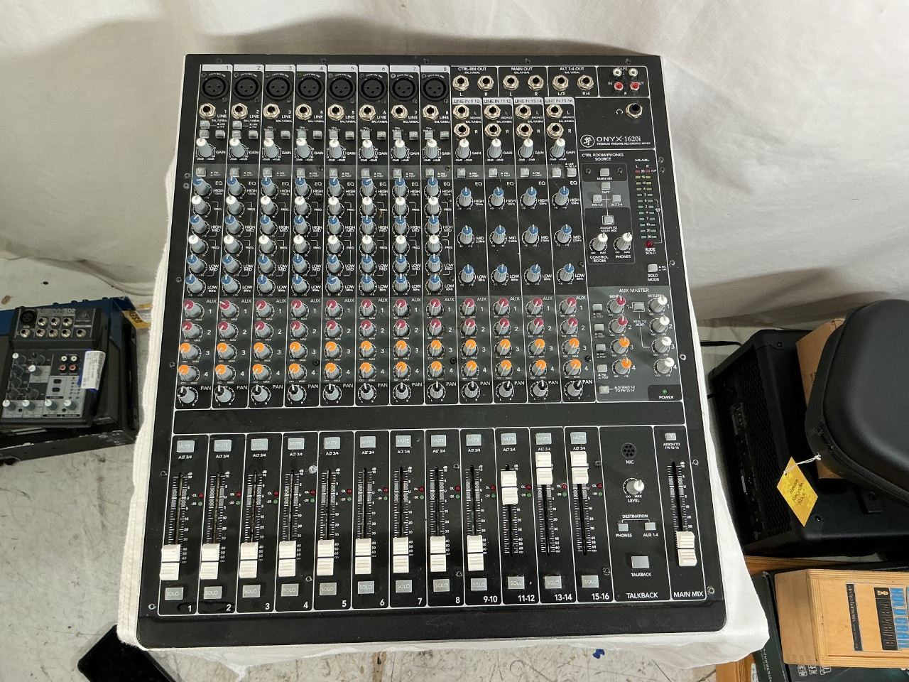 Used Mackie ONYX 1620I FIREWIRE RECORDING MIXER Mixing Console