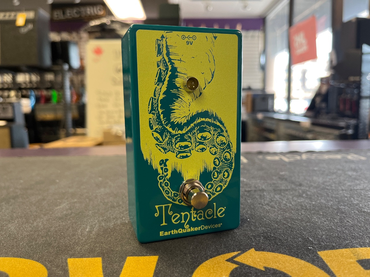 EarthQuaker Devices Tentacle