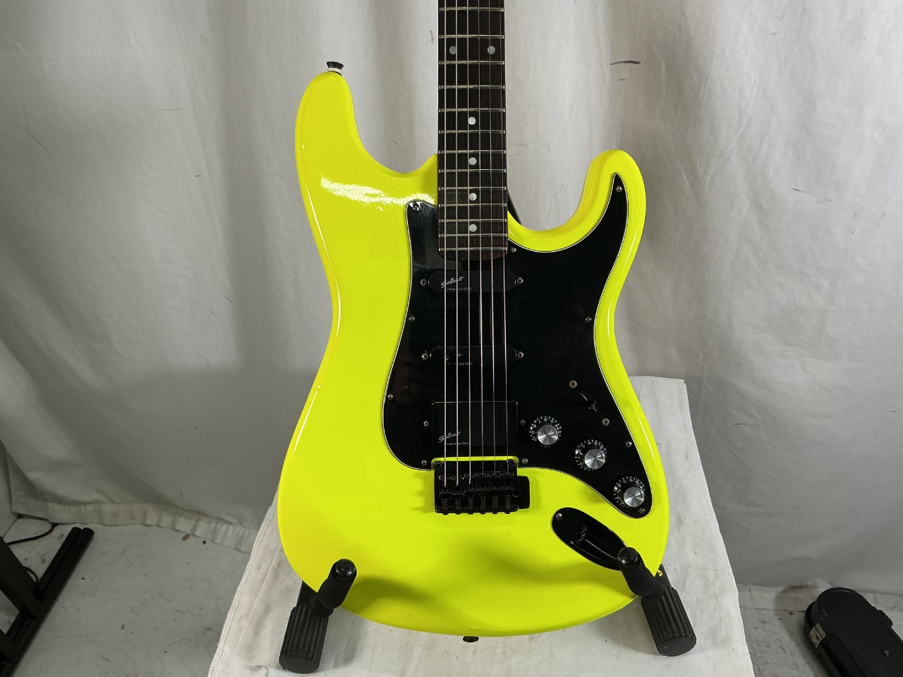 Used Kramer ZX30H Super S Electric Guitar Yellow 6-String