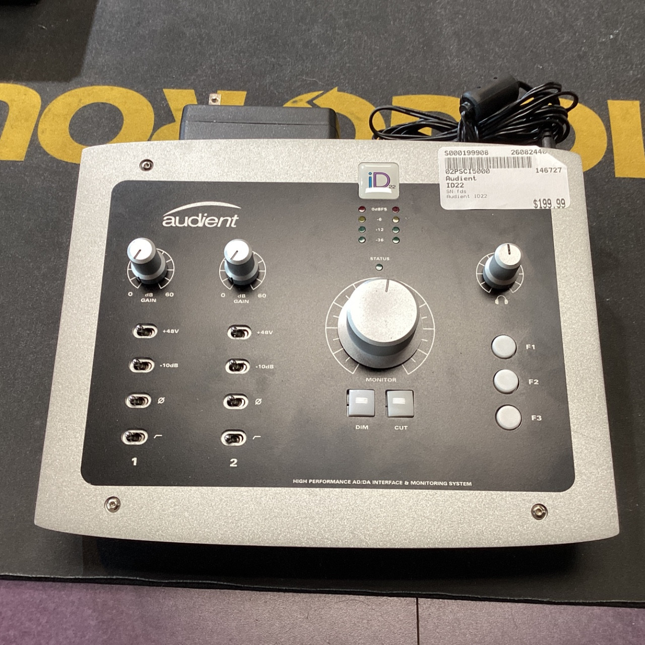 【値下】 audient iD22 ジャンク品 Used Audient ID22 Computer Interface 2 A/D Recording Inputs