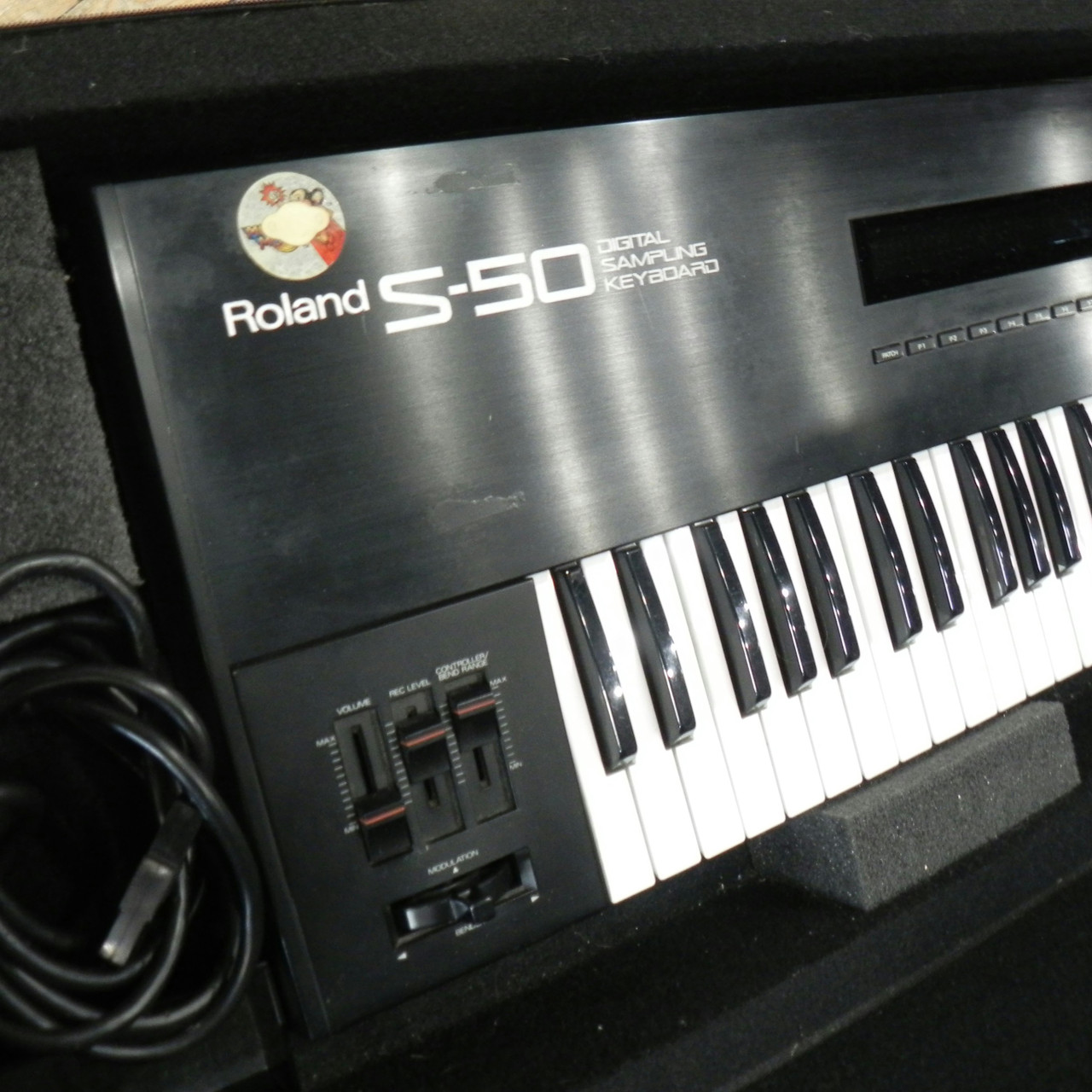 Used Roland S-50 DIGITAL SAMPLING KEYBOARD Keyboards 61-Key Keyboards