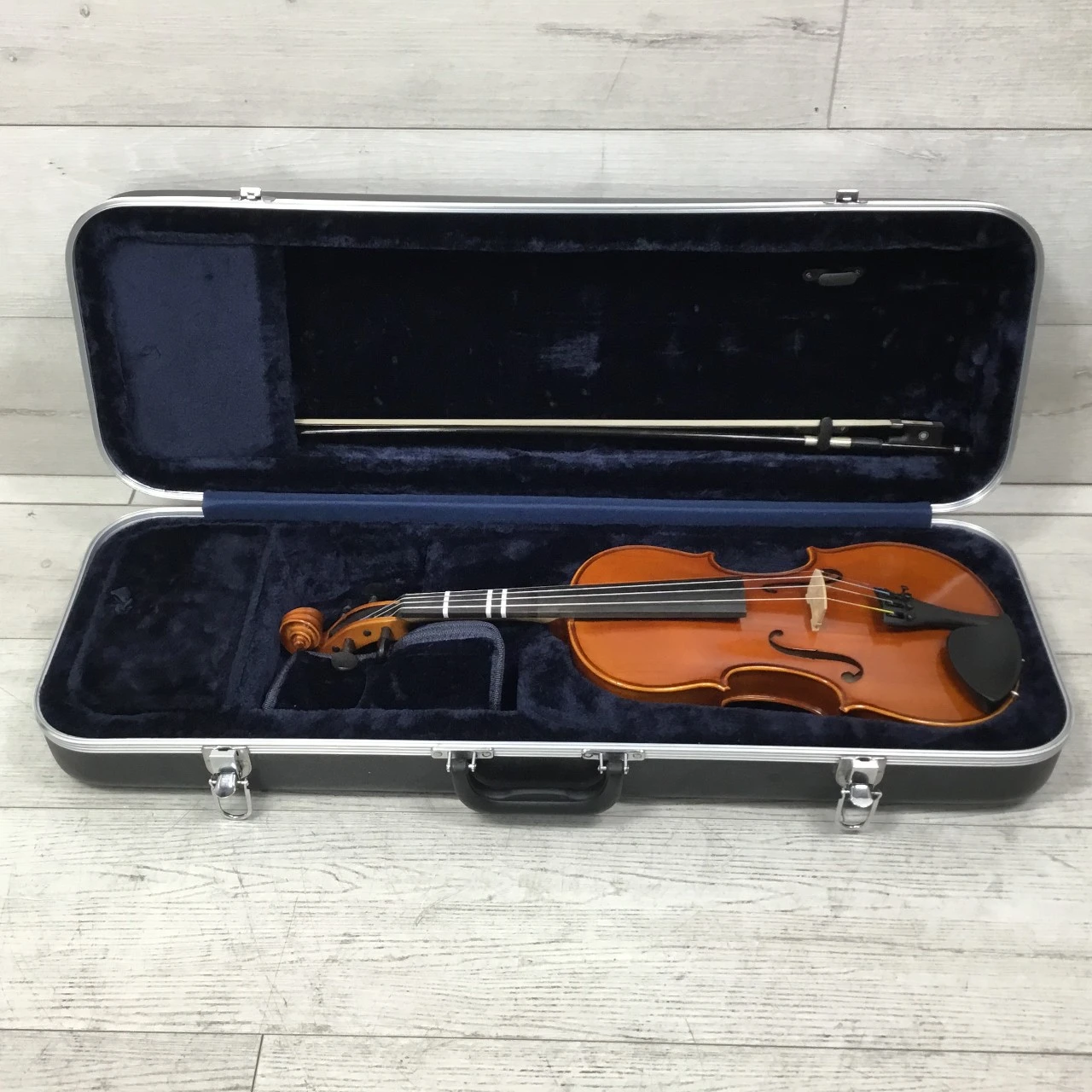弦楽器 Andreas Eastman VL80 4/4 2016 J.MEINHOLD Used Eastman VL80 4/4 VIOLIN OUTFIT Violin 4/4 Size